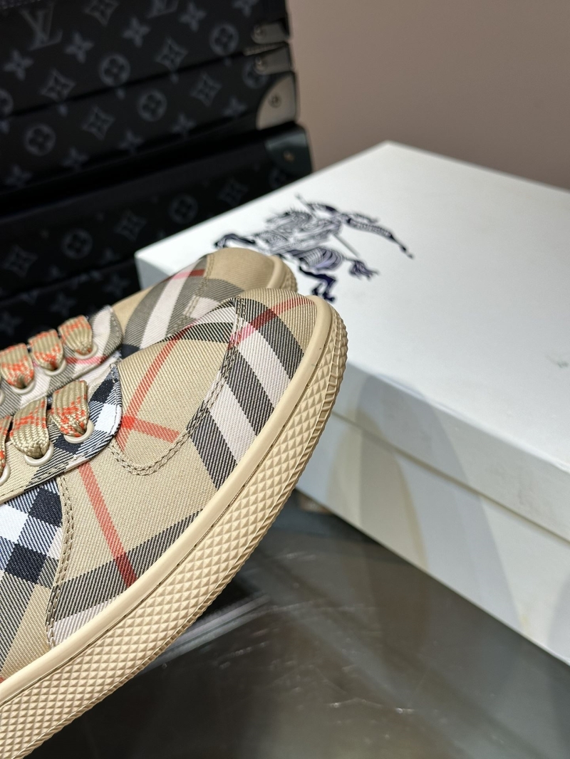 Burberry Sneakers